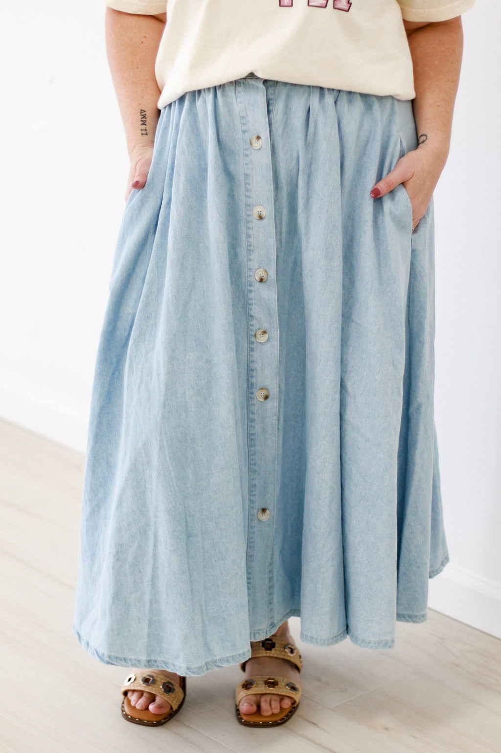 Spring Fashion Days Denim Skirt - view 5