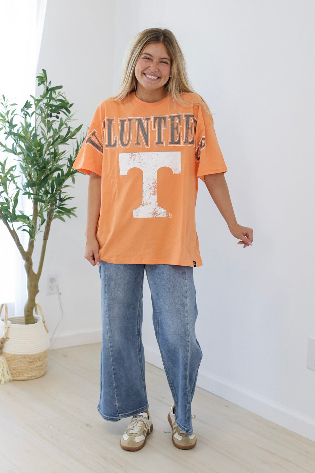 Wearing Tennessee Orange Licensed Band Tee - view 4